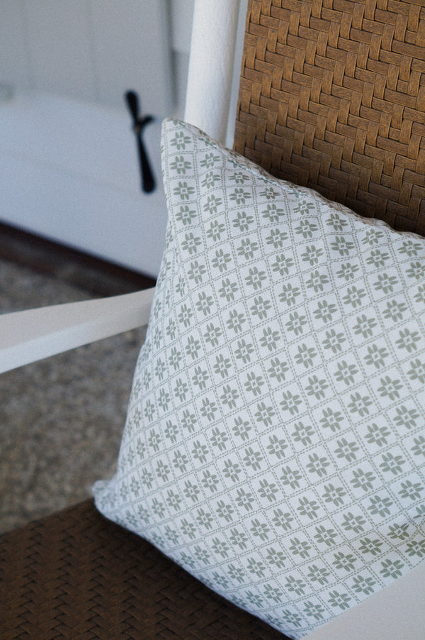 Dainty Lattice Pillow in Willow
