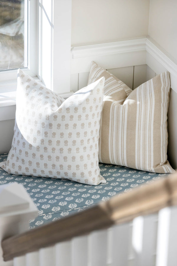 Lulu Floral Pillow in Natural