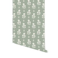 Chloe Floral Wallpaper in Willow