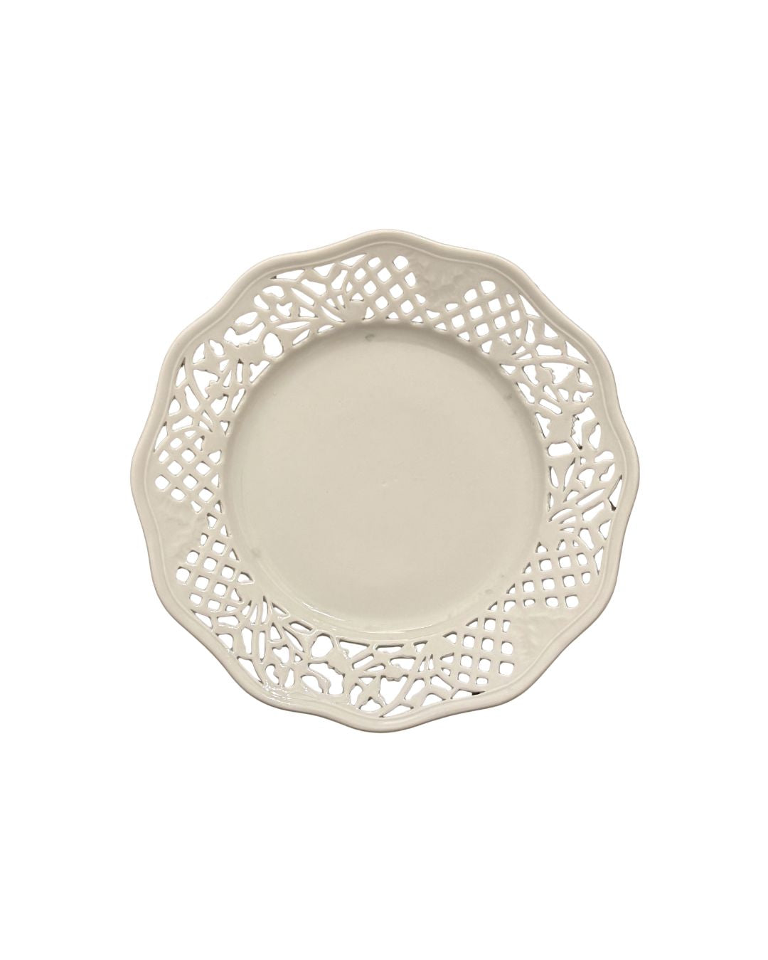 Vintage White Lattice Plate