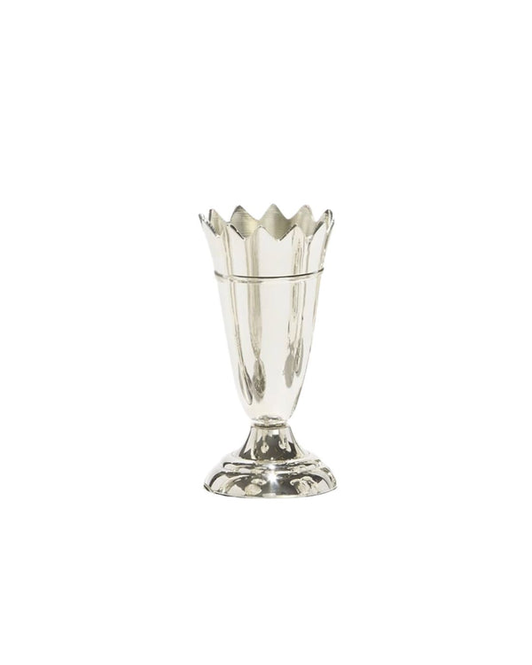 Queen Anne's Vase - I