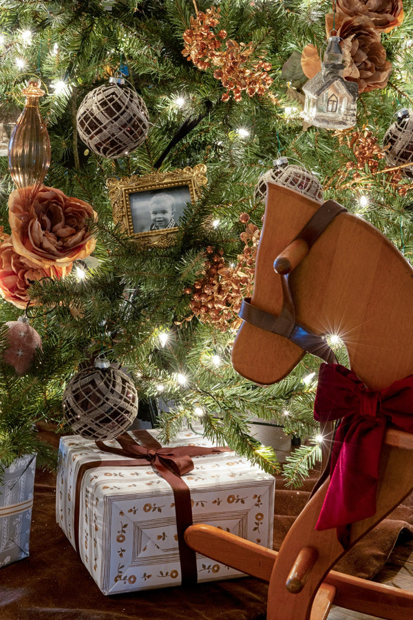 Oxford Plaid Ornament - Brown