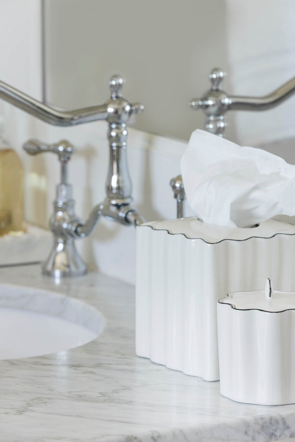 French Border Tissue Holder in Black