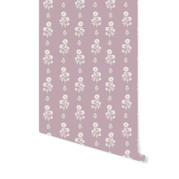 Chloe Floral Wallpaper in Lilac