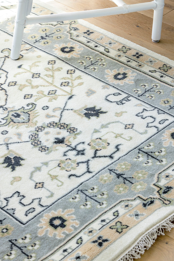 Naples Rug in Beige