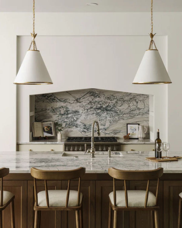 Fleur Pendant in Gold