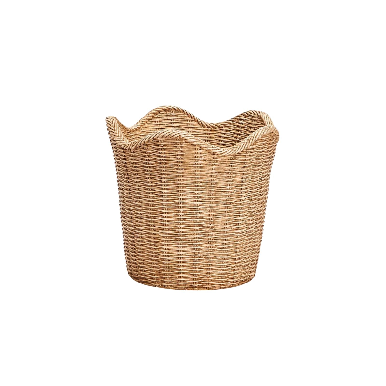 Scalloped Basket Planter