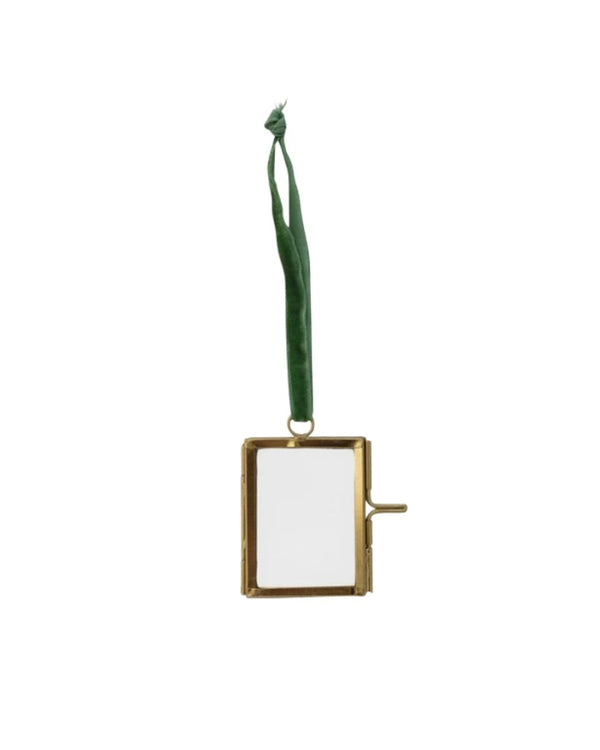 Vintage Frame Ornament – Evergreen