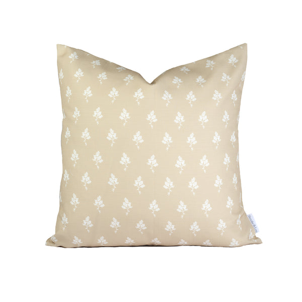 Hannah Floral Pillow in Natural